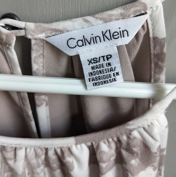 Calvin Klein Layered Snake Skin Top - Picture 2 of 4